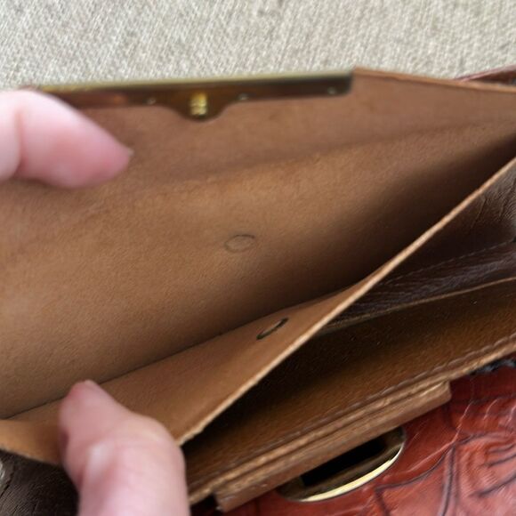 Vintage Floral Tooled Leather Wallet - Picture 9 of 11